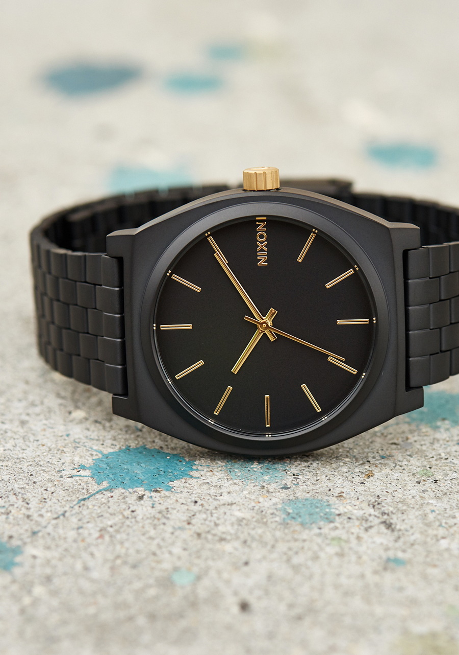 Matte Black/Gold Time Teller A045-1041 life photo